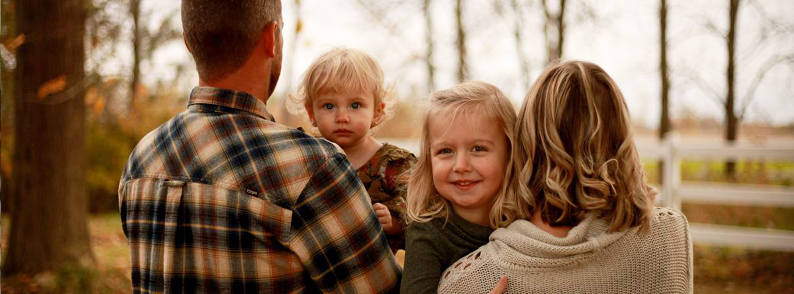 Meava Miller, a young Welia Health patient, with her family.