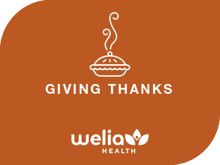 Giving thanks icon picture of steaming pie with an orange background
