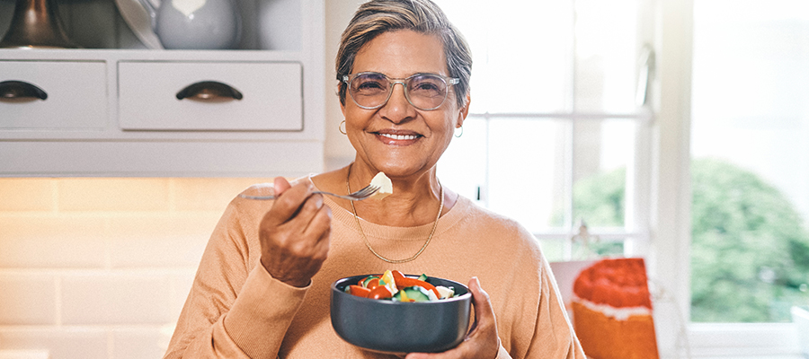 Woman eating healthy